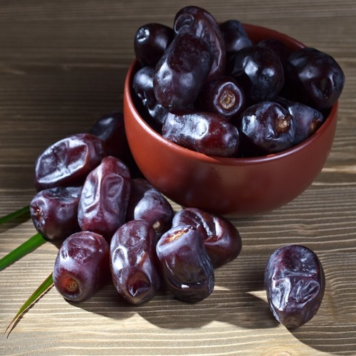 Mazafati Dates – Soft, Juicy & Naturally Sweet