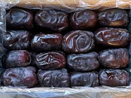 Mazafati Dates – Soft, Juicy & Naturally Sweet - Image 3
